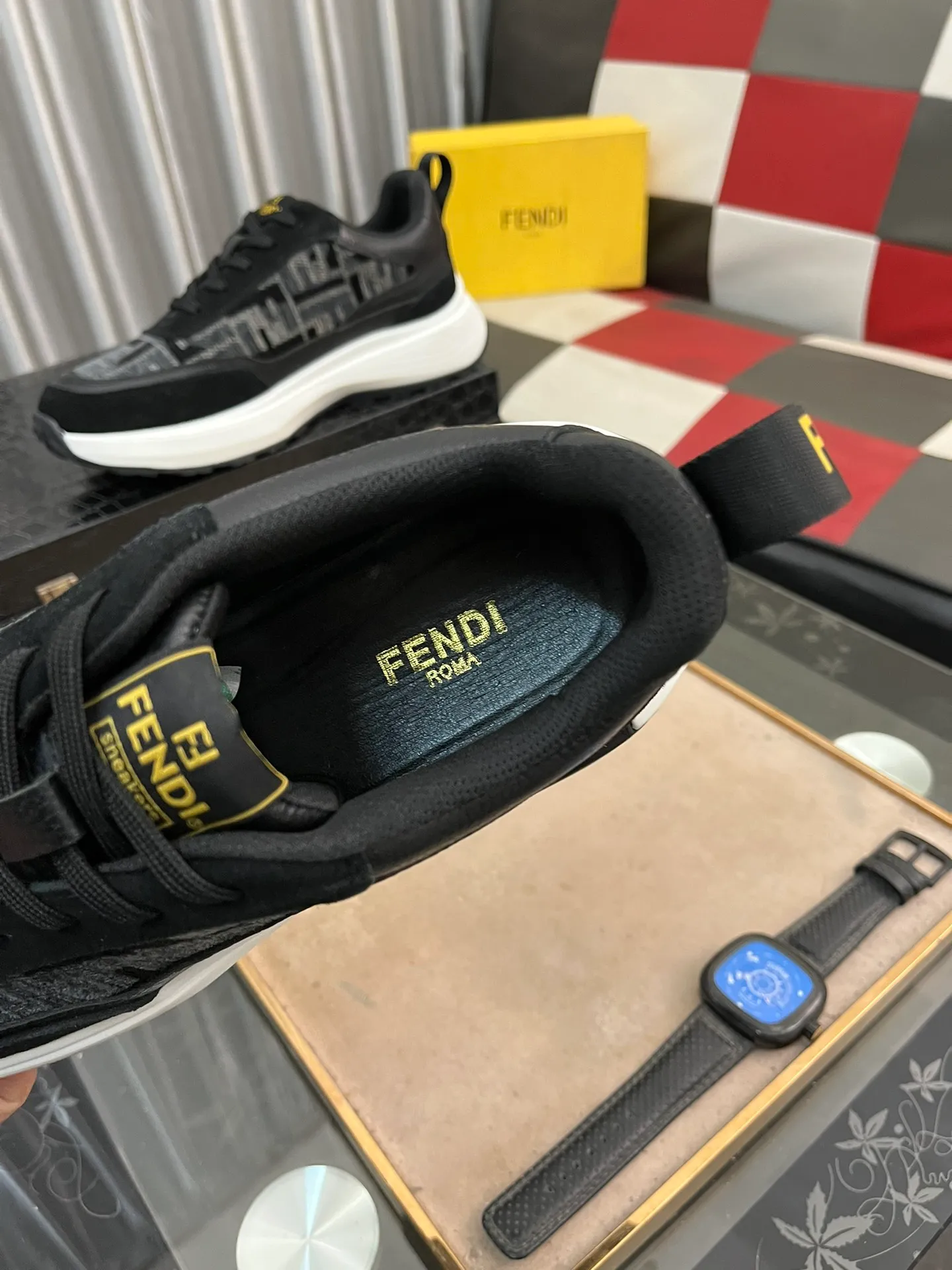Men's Men's Shoes💰458⌚️⌚️[Fendi] Fendi's latest casual shoes for men! Available at counters simultaneously! Replica. The interior is made of top-grade sheepskin, and the original factory-supplied rubber outsole is used. Leading new fashion concepts. Matching code: 38-443️⃣Colors available